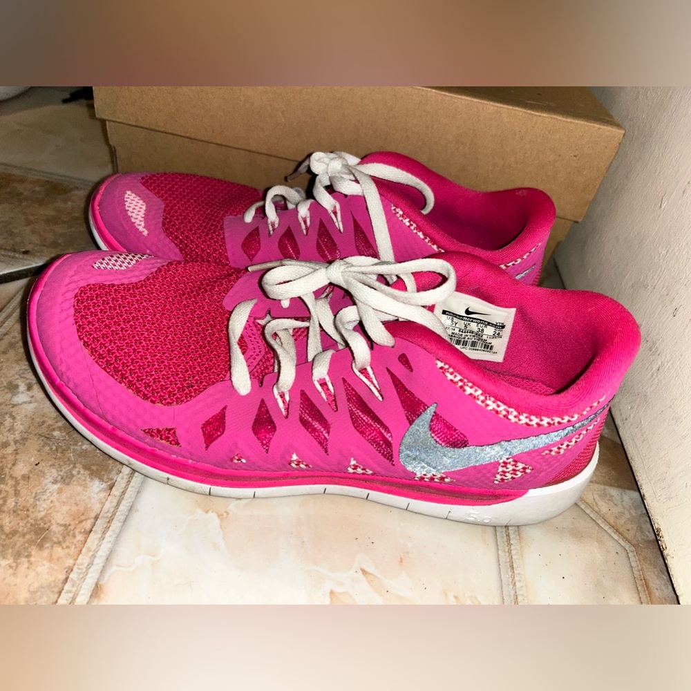 Nike kids free run 5.0 shoes